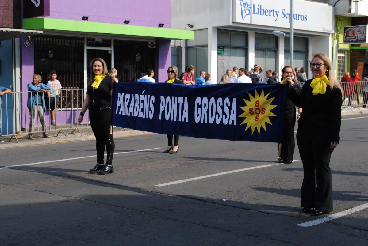 Desfile dos 196 anos de Ponta Grossa