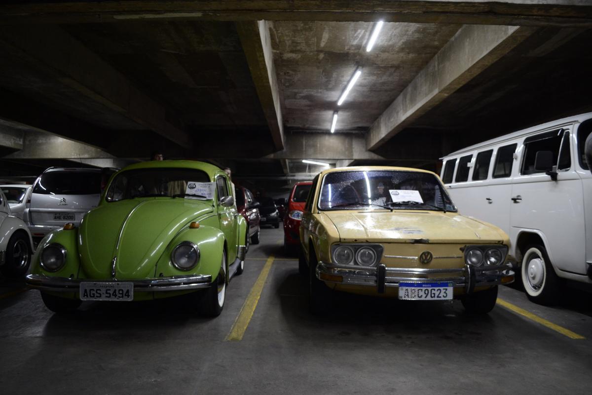 Os modelos de carros antigos da década de 70, como Fusca e Brasilia, também participaram do evento.